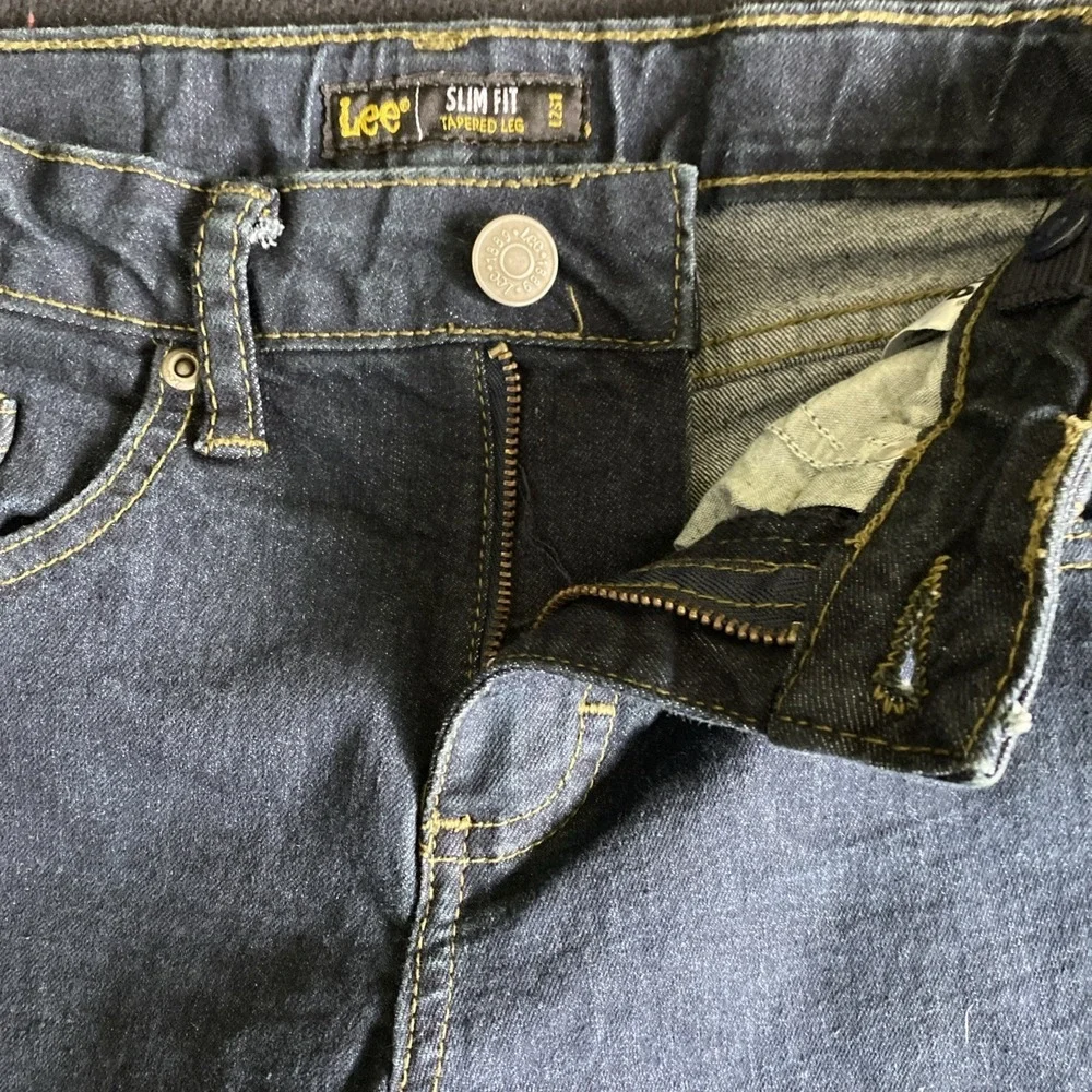 Lee Jeans Boys Size 10 Slim Fit Tapered Leg Adjustable Waist Dark Wash Blue